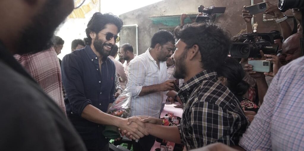 Naga Chaitanya Chandoo Mondeti Bunny Vas Meet Fishermen Families