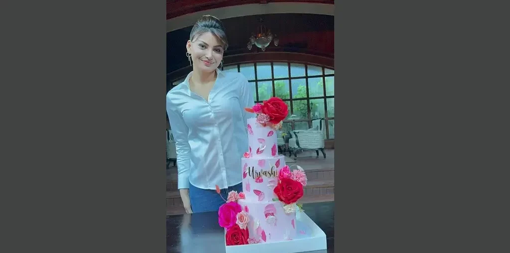 Urvashi Rautela pre-birthday bash with royal cake worth Rs 25 lakhs